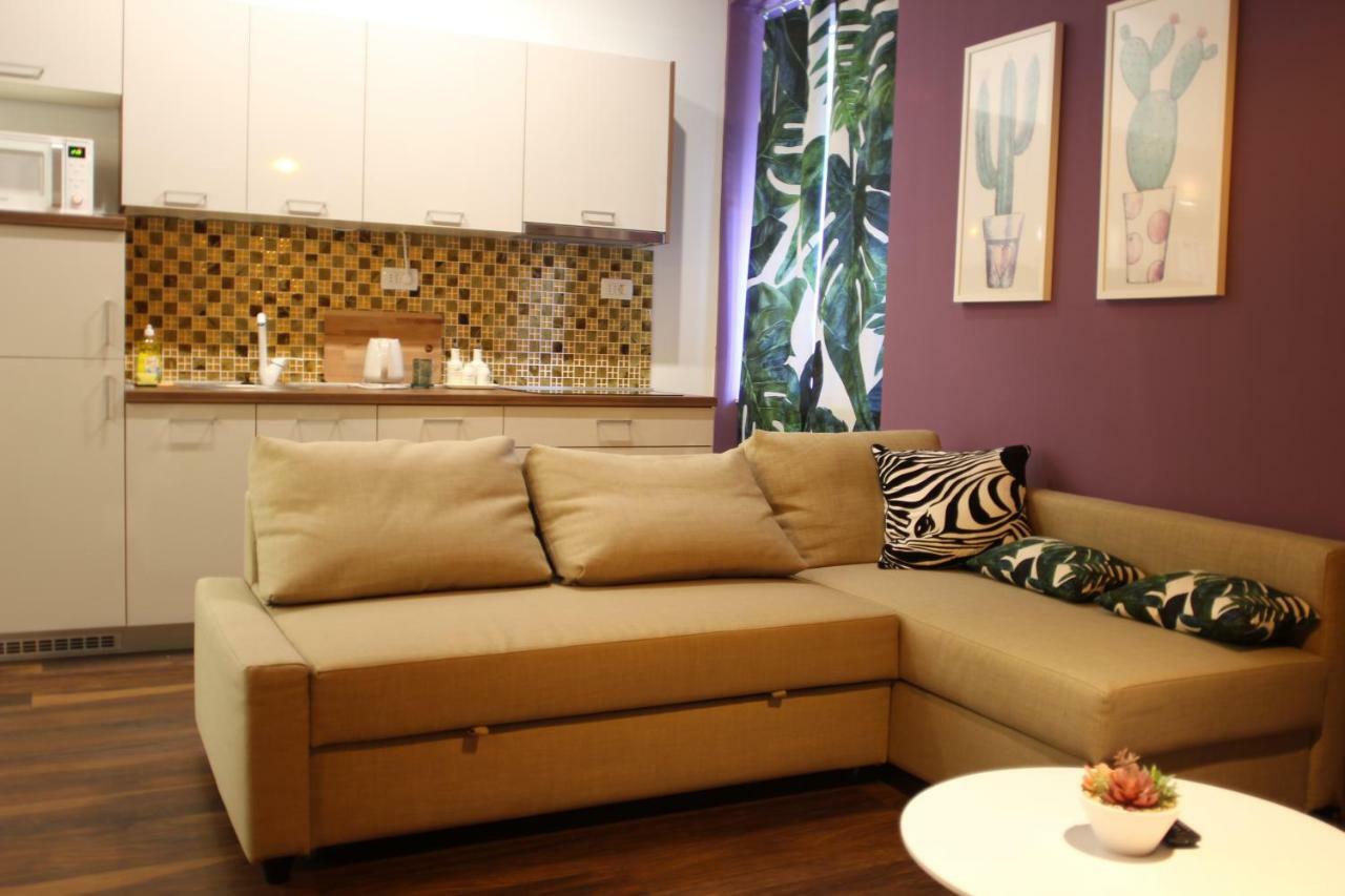 Cozy Apartment In Center Of Fiume Esterno foto