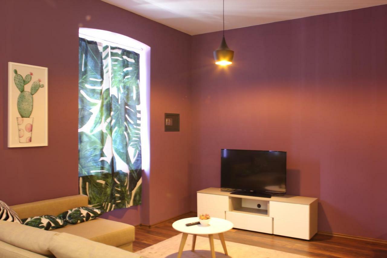 Cozy Apartment In Center Of Fiume Esterno foto